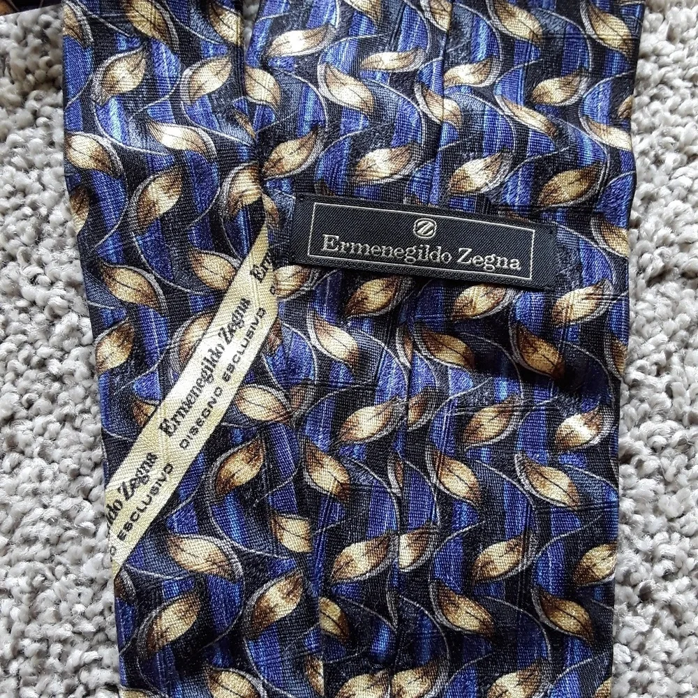 Ermenegildo Zegna men silk tie classic casual luxury